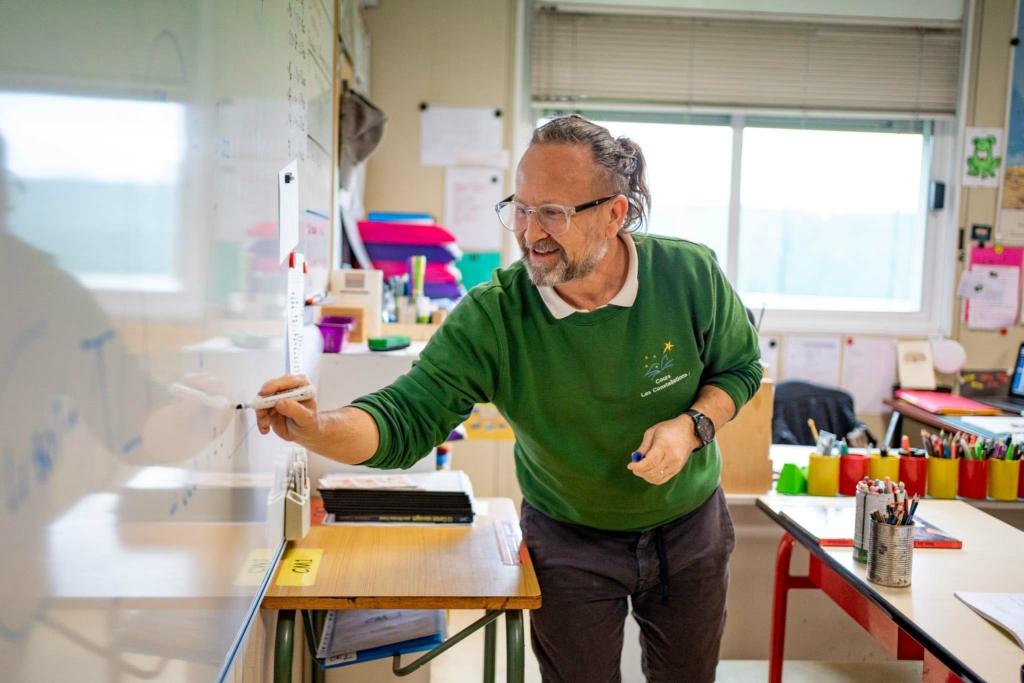 Professeur Espérance banlieues